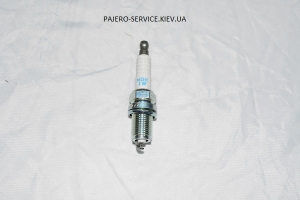 Свеча зажигания Pajero 3.8